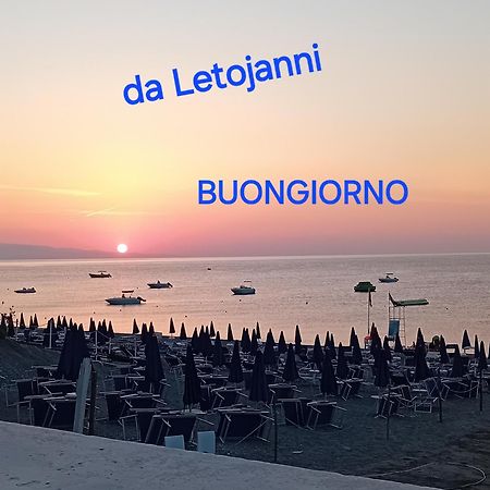 Perla De Mar A 20M Dalla Spiaggia Letojanni Esterno foto